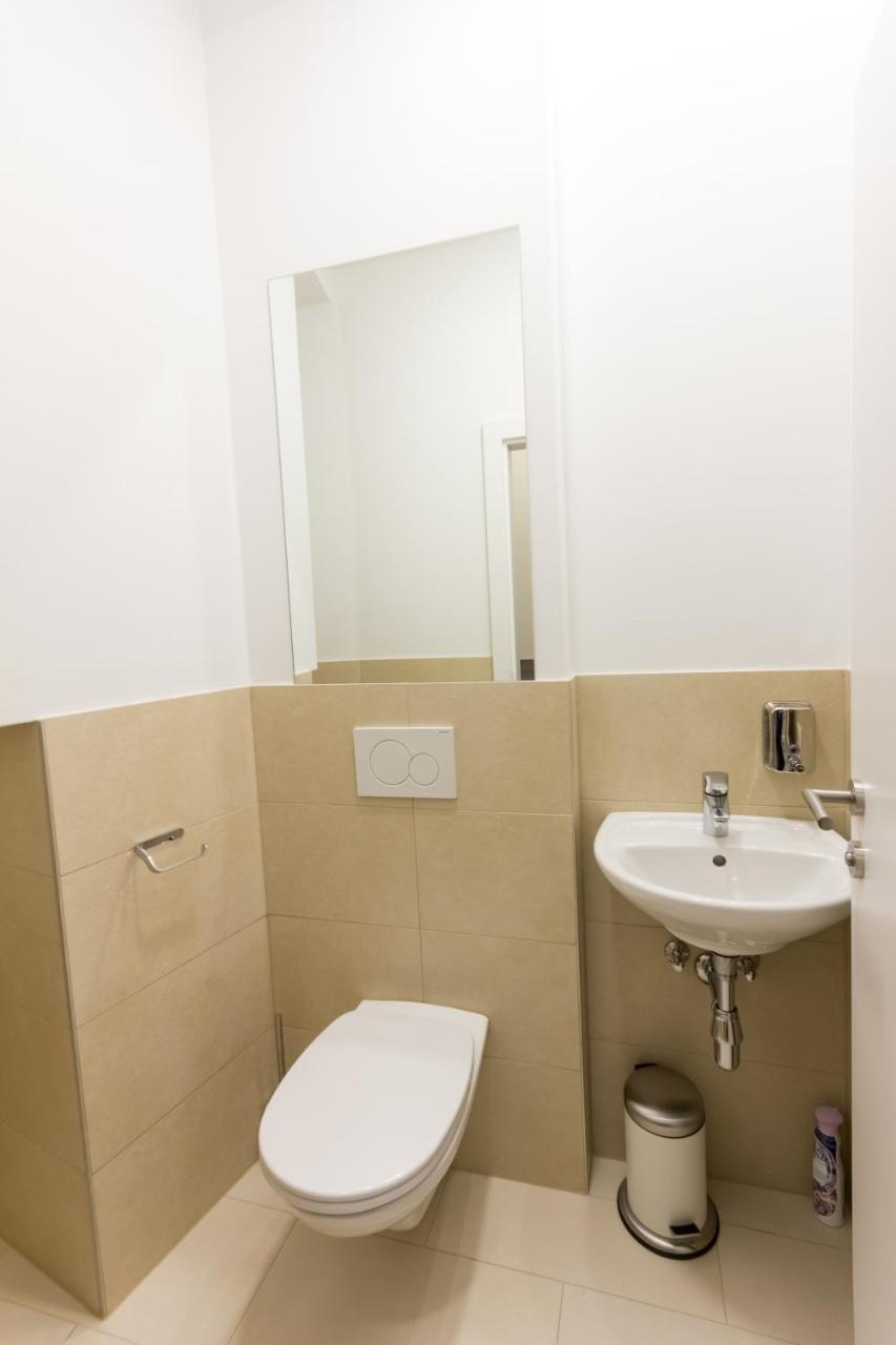 Debo Apartments Naehe Westbahnhof - Contactless Check In Вена Экстерьер фото